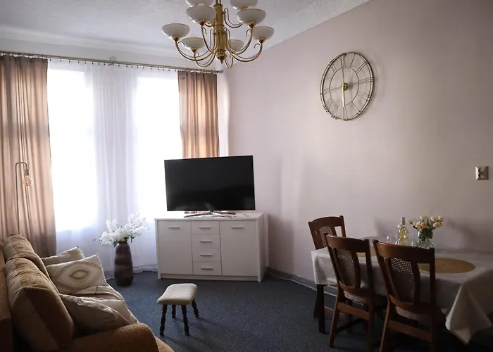 555 Flat - 55 m² mieszkanie, 5 min - Dworzec Główny