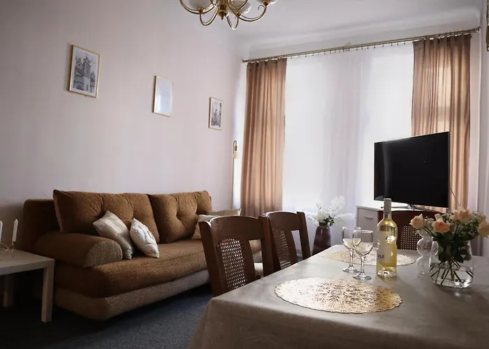 555 Flat - 55 m² mieszkanie, 5 min - Dworzec Główny